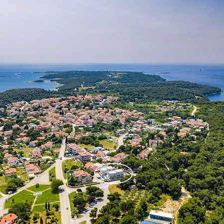 Peninsula *