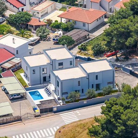 Tatil Evi Peninsula