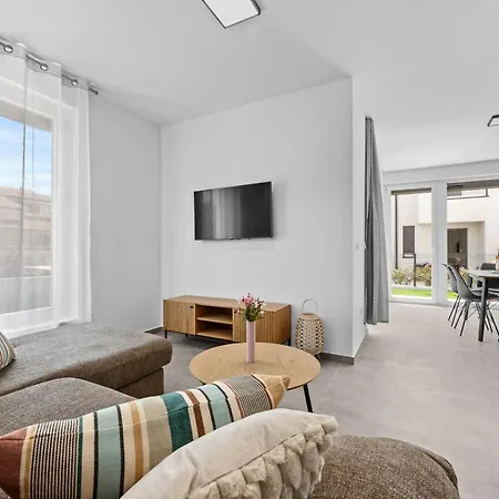 Peninsula Semesterbostad