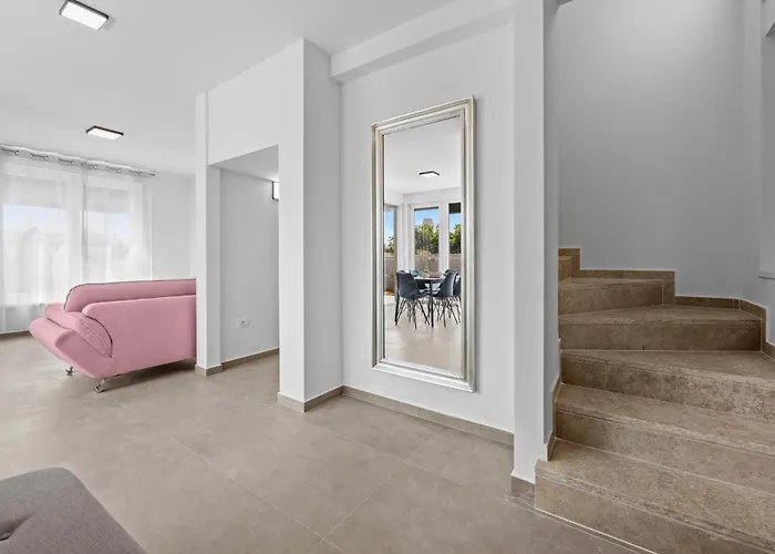 Peninsula Hébergement de vacances *