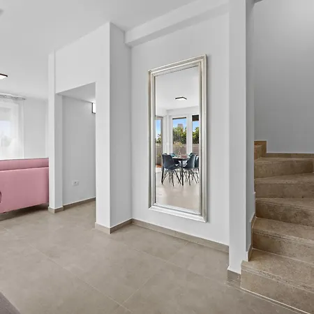 Peninsula Ferienhaus *