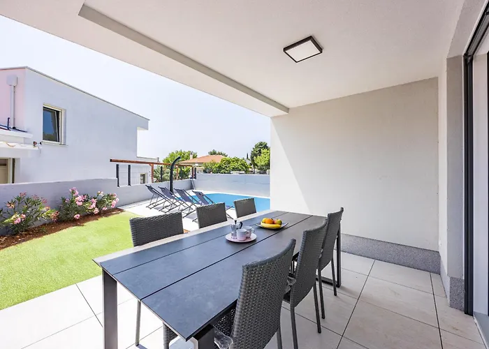 Vikendica Peninsula *