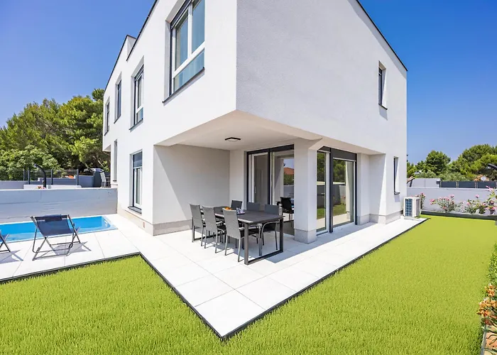 Peninsula Vikendica Premantura